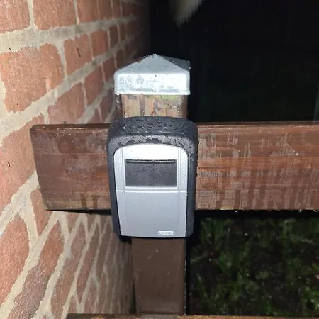 Bulle Ivoire シャレー Hastière-par-delà